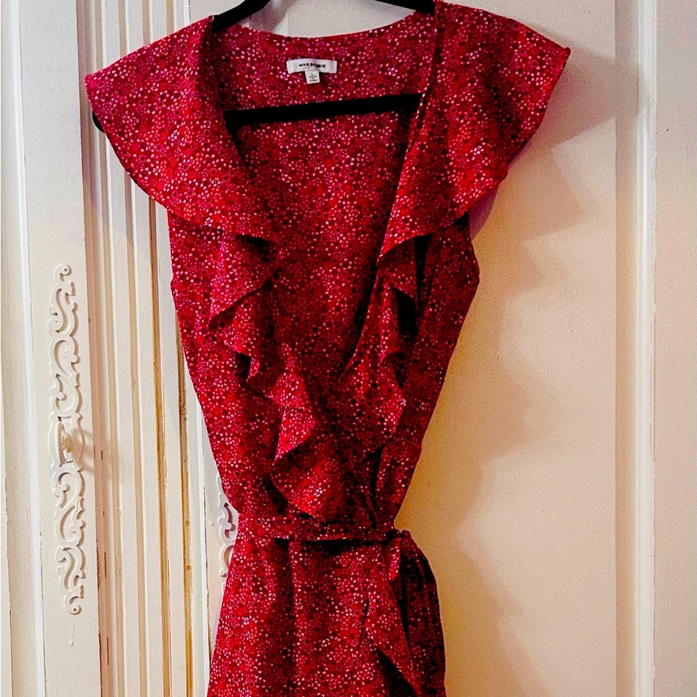 Elegant Red Floral Dress